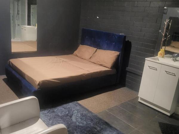 Merrifield Group Stay : photo 3 de la chambre appartement avec douche