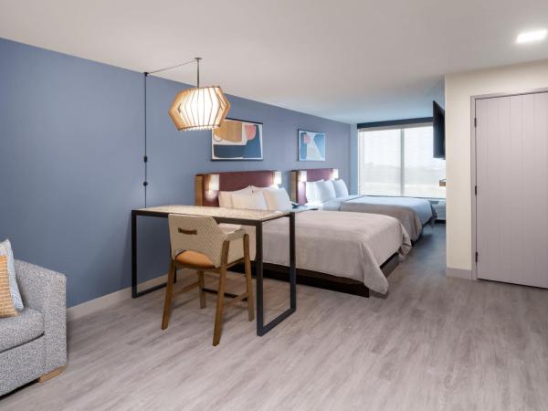 Atwell Suites Austin Airport, an IHG Hotel : photo 4 de la chambre chambre exécutive avec 2 lits queen-size 