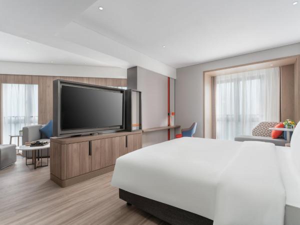 Holiday Inn Express Guangzhou Panyu Dashi, an IHG Hotel : photo 7 de la chambre suite 1 chambre