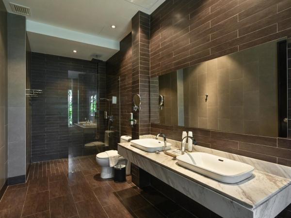 1825 Gallery Hotel : photo 4 de la chambre suite - vue sur rivière