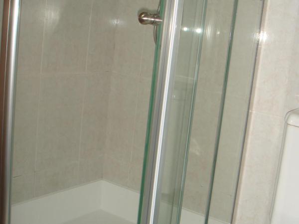 Hotel PAYRO ** : photo 7 de la chambre chambre simple