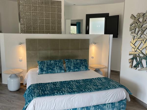 l'Albitru : photo 1 de la chambre chambre double supérieure - vue sur jardin