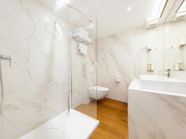 Azur Palace Luxury Rooms : photo 8 de la chambre chambre quadruple deluxe