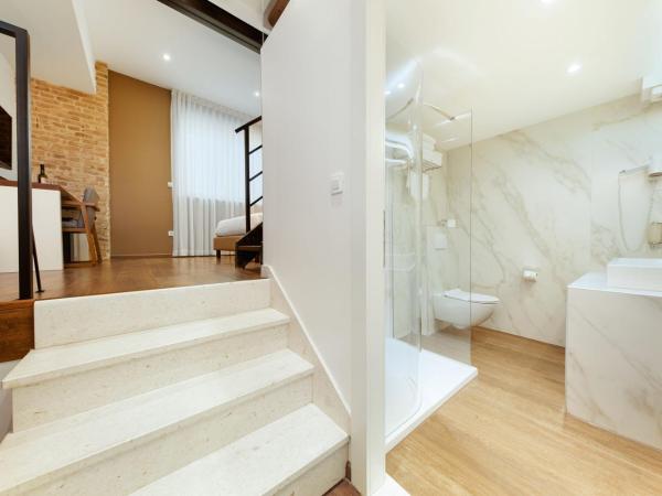 Azur Palace Luxury Rooms : photo 4 de la chambre chambre quadruple deluxe