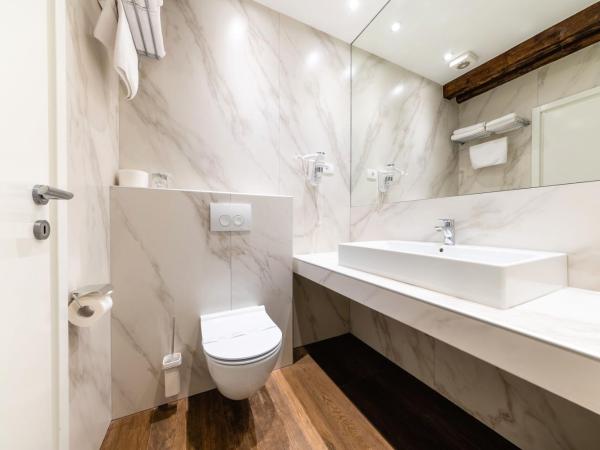 Azur Palace Luxury Rooms : photo 6 de la chambre chambre double supérieure