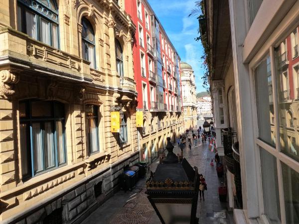 Casual Arriaga : photo 1 de la chambre chambre familiale supérieure