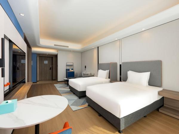 Holiday Inn Express Beijing Conference Center, an IHG Hotel : photo 2 de la chambre hébergement 1 lit queen-size et 1 lit double standard