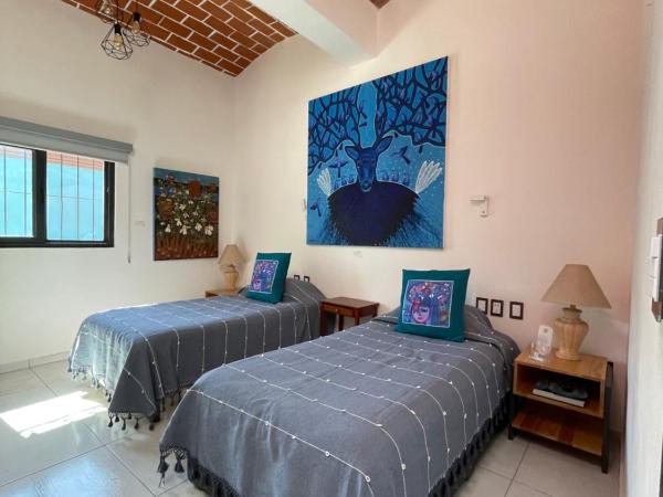 LARIMAR Gallery y Hotel Boutique : photo 9 de la chambre chambre lit king-size standard