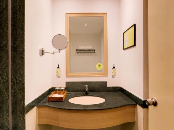 Lemon Tree Hotel Hinjewadi Pune : photo 3 de la chambre chambre supérieure