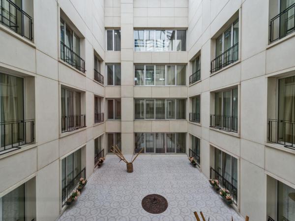 The Hotel Beyaz Saray & Spa - Special Category : photo 6 de la chambre chambre double standard - vue sur atrium