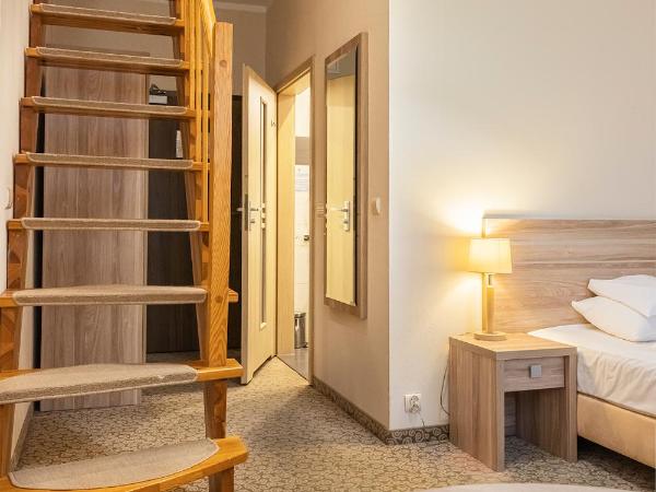 Hotel Cesarskie Ogrody : photo 5 de la chambre superior double room in villa building