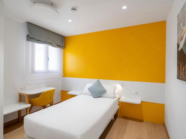 Odyssey Rooms Alicante : photo 4 de la chambre appartement supérieur