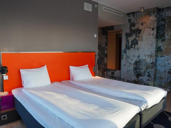 Comfort Hotel Winn : photo 3 de la chambre chambre lits jumeaux standard