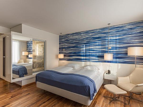 Pestana Berlin Tiergarten : photo 4 de la chambre chambre double de luxe - Étage supérieur