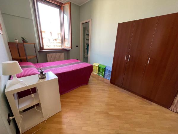 Umbria 60 - Porta Romana : photo 2 de la chambre chambre double avec salle de bains privative