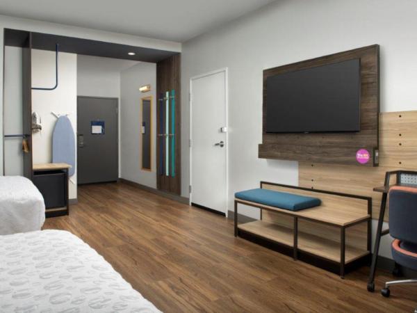 Tru By Hilton San Antonio North : photo 2 de la chambre queen room with two queen beds - mobility and hearing access