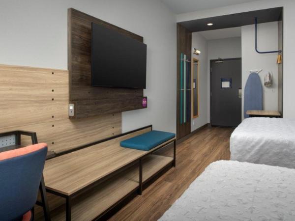 Tru By Hilton San Antonio North : photo 2 de la chambre chambre avec 2 grands lits queen-size