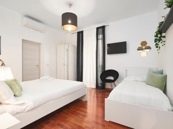 Quiet Night Affittacamere La Spezia : photo 1 de la chambre chambre triple classique