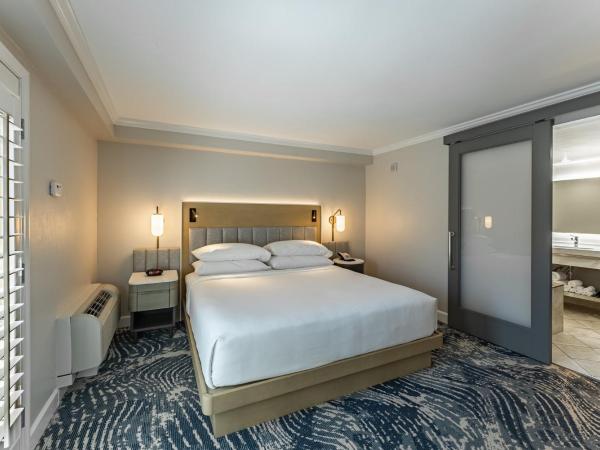 Crowne Plaza Hotel Orlando Downtown, an IHG Hotel : photo 5 de la chambre suite lit king-size – non-fumeurs