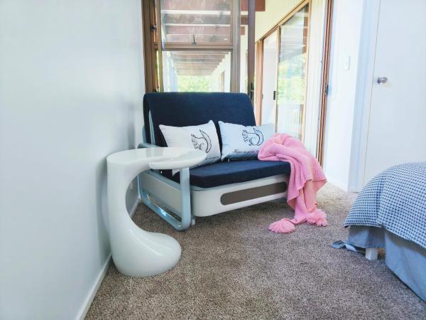 Sunny Cosy Rooms in Auckland Nice Garden Bush View : photo 6 de la chambre chambre familiale avec salle de bains privative