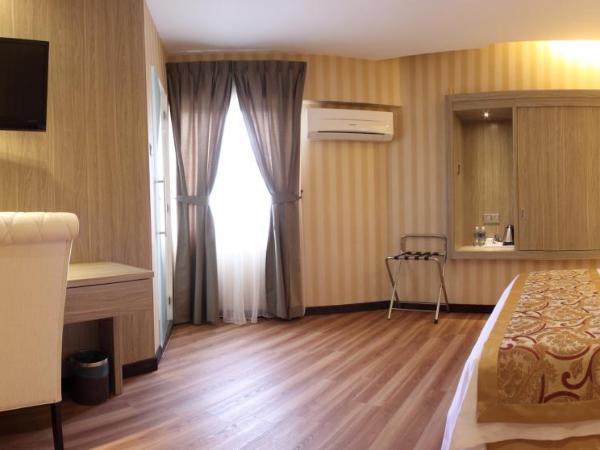 Mandarin Hotel Kota Kinabalu : photo 9 de la chambre chambre lit king-size supérieure