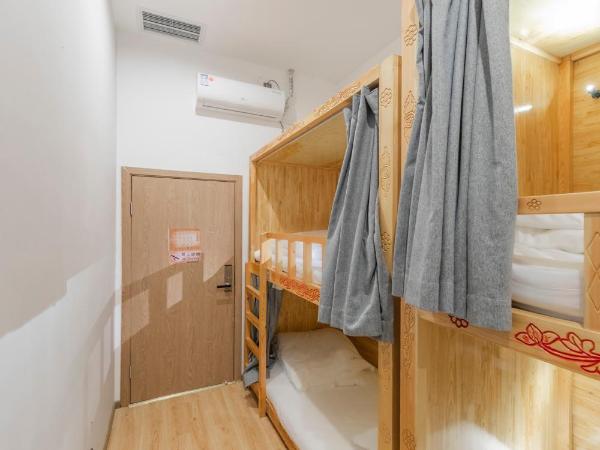 Fangorn Hostel : photo 1 de la chambre lit dans dortoir mixte de 6 lits