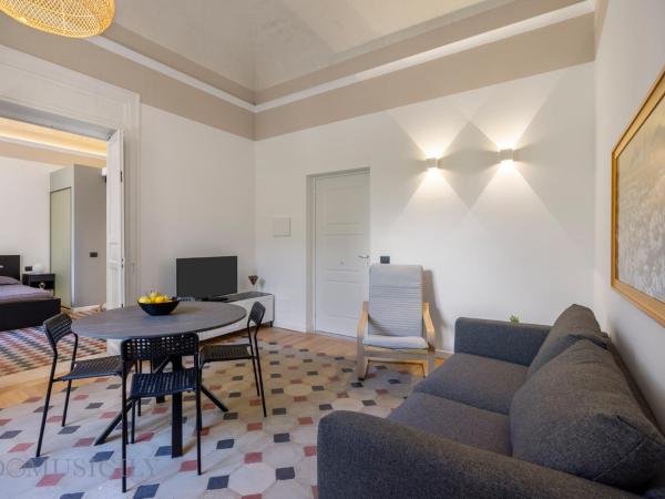 Real Tenuta Apartments By Domus Sicily : photo 8 de la chambre appartement avec balcon