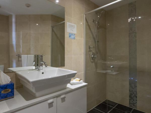 The Chermside Apartments : photo 8 de la chambre hébergement lit queen-size - hôtel