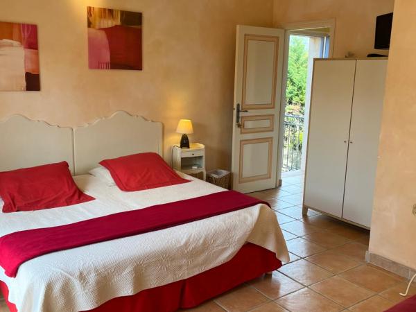 Le Mazet des Mûres : photo 9 de la chambre chambre triple