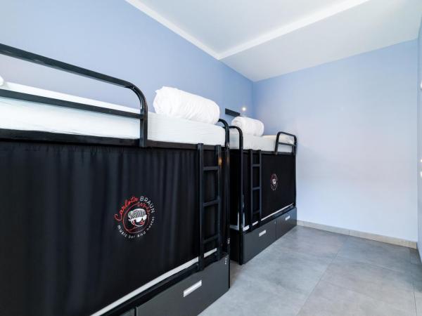 Hostel Carlota Braun : photo 10 de la chambre lit dans dortoir 6 lits