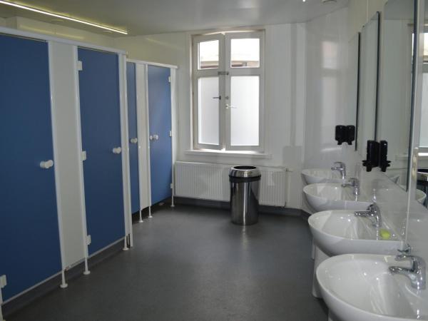 St Christopher's Inn Hostel at The Bauhaus : photo 1 de la chambre lit dans dortoir mixte de 8 lits 