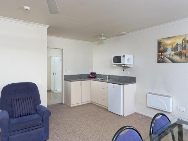 BK's Rotorua Motor Lodge : photo 3 de la chambre appartement 3 chambres