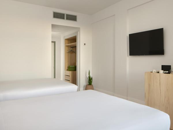 Meliá Lloret de Mar : photo 4 de la chambre chambre grand premium (2 adultes + 2 enfants)