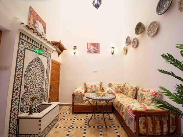 Dar houda : photo 8 de la chambre chambre double avec salle de bains privative