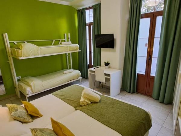 Nest Style Granada : photo 1 de la chambre chambre quadruple