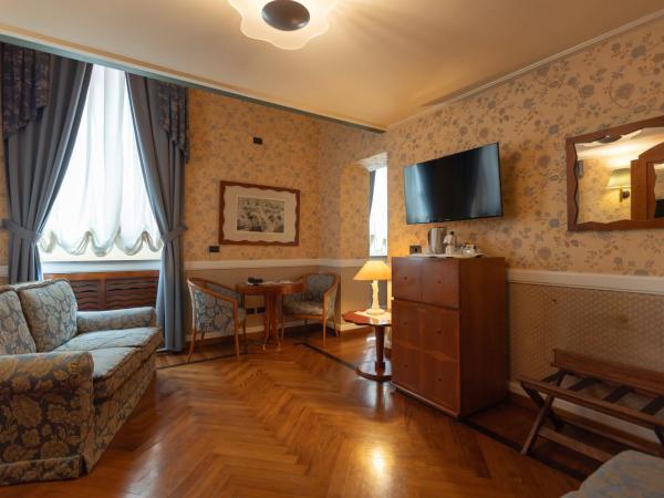 Grand Hotel Ortigia : photo 4 de la chambre suite junior