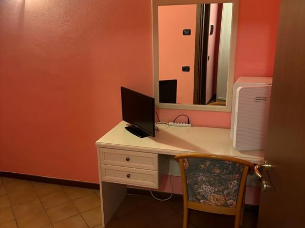 AFFITTACAMERE MAMELI : photo 4 de la chambre chambre deluxe (2 adultes + 1 enfant)