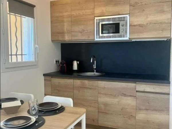 DOMAINE LOU BEL AZUR - Charmant : photo 4 de la chambre appartement avec terrasse