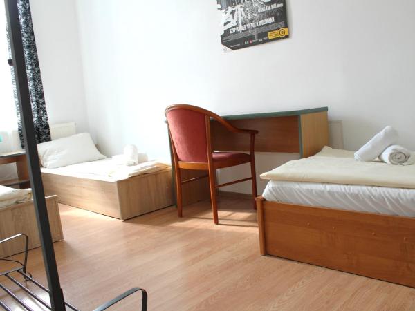 Broadway City Guesthouse : photo 7 de la chambre chambre familiale