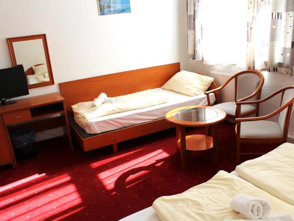 Broadway City Guesthouse : photo 6 de la chambre chambre triple