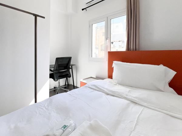 ANhome K11 serviced apartments Plus : photo 4 de la chambre chambre familiale avec salle de bains commune