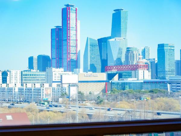 Hotel Aventree Yeouido : photo 7 de la chambre chambre familiale