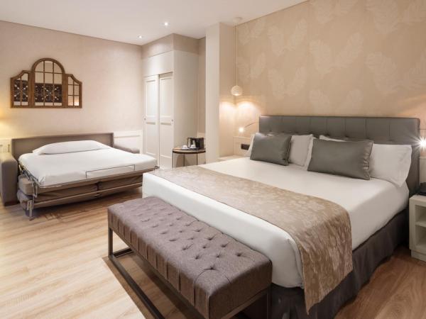 Catalonia Puerta del Sol : photo 6 de la chambre chambre double ou lits jumeaux supérieure