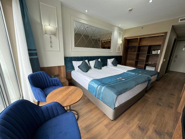 The Hotel Beyaz Saray & Spa - Special Category : photo 3 de la chambre chambre double ou lits jumeaux supérieure avec vue sur ville