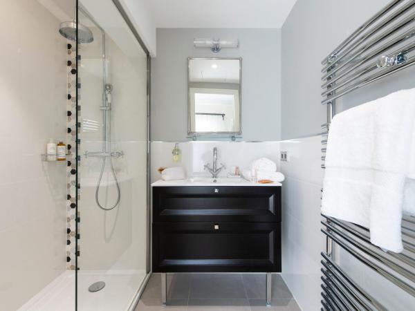 Villa Grand Voile - Christopher Coutanceau : photo 4 de la chambre chambre double supérieure