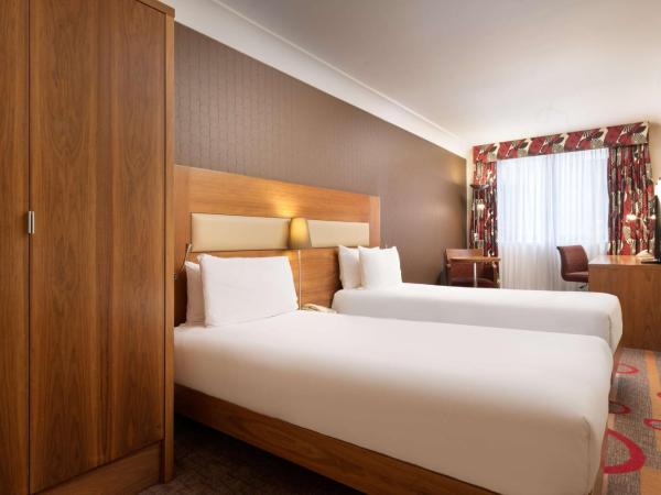 Hilton London Olympia : photo 8 de la chambre chambre lits jumeaux