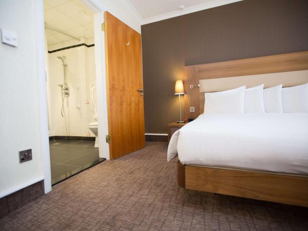 Hilton London Olympia : photo 1 de la chambre chambre double - accessible aux personnes à mobilité réduite