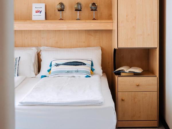 Hotel Niagara : photo 3 de la chambre chambre familiale