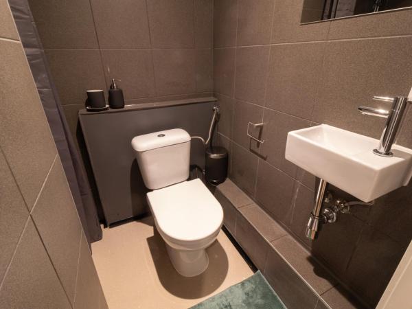 Homey Studios - City Centre : photo 8 de la chambre studio standard