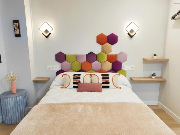 Apartamentos Centro Oviedo Caveda : photo 2 de la chambre suite deluxe